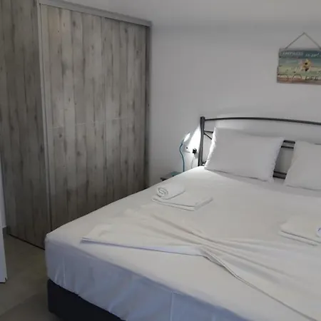 Alpha Apartment