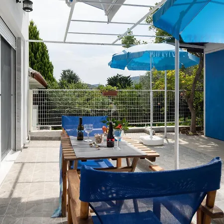 Appartement Alpha Toroni